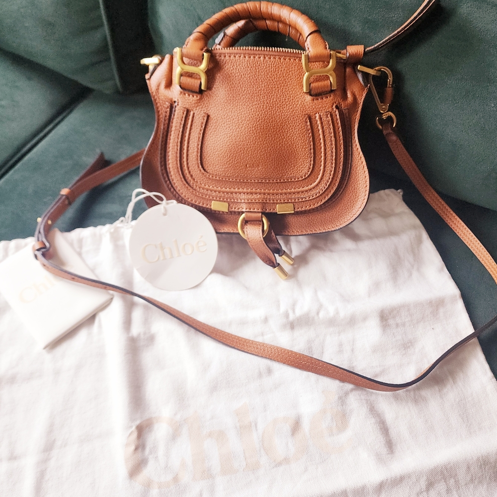 Brown Leather Crossbody Bag with Adjustable Strap
